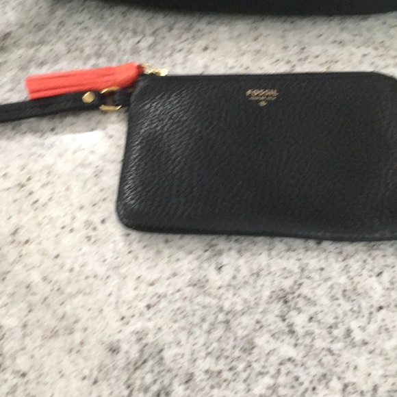 The Sak leather purse w/ Fossil wallet - Picture 8 of 9